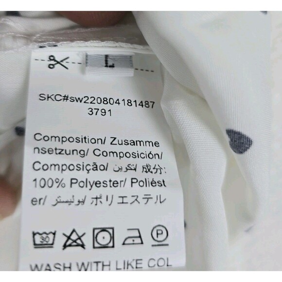 White Ruffle Mock Neck Long Sleeve Blouse Black Heart Print Women’s Size M - Picture 10 of 11